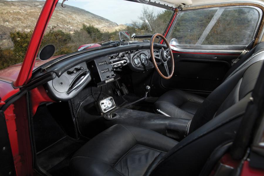 Интерьер Austin-Healey 3000 Rally Car (Mk I) 1961 года  (фото 3 из 8)